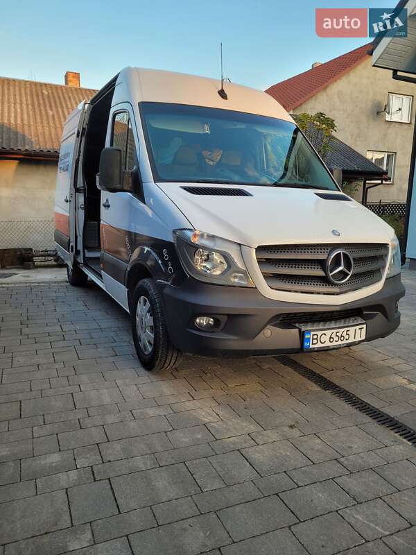 Грузовой фургон Mercedes-Benz Sprinter 2017 в Львове фото 7 Грузовой фургон Mercedes-Benz Sprinter 2017 в Львове