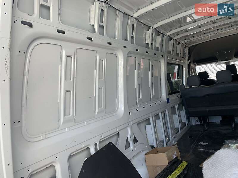 Грузовой фургон Mercedes-Benz Sprinter 2023 в Львове