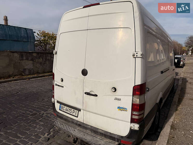 Грузовой фургон Mercedes-Benz Sprinter 2013 в Тернополе