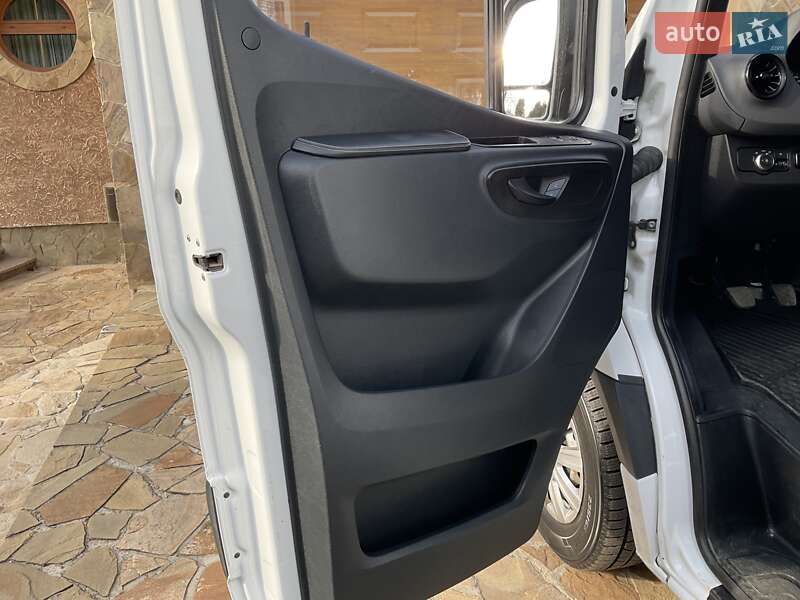 Грузовой фургон Mercedes-Benz Sprinter 2019 в Ровно