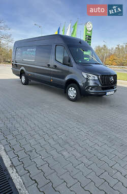 Грузовой фургон Mercedes-Benz Sprinter 2021 в Черновцах