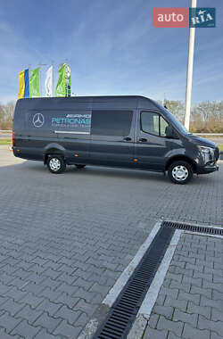 Грузовой фургон Mercedes-Benz Sprinter 2021 в Черновцах
