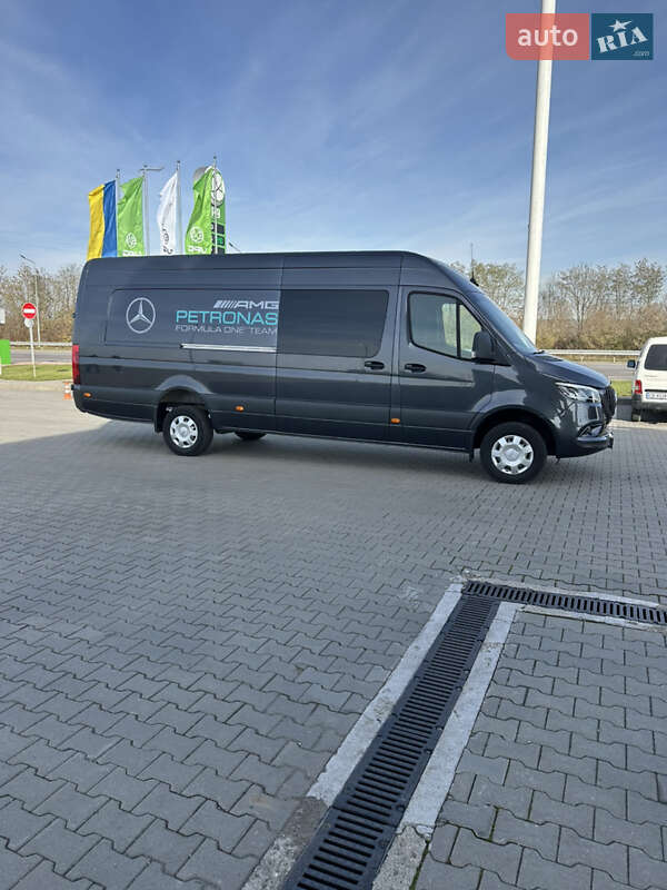 Грузовой фургон Mercedes-Benz Sprinter 2021 в Черновцах