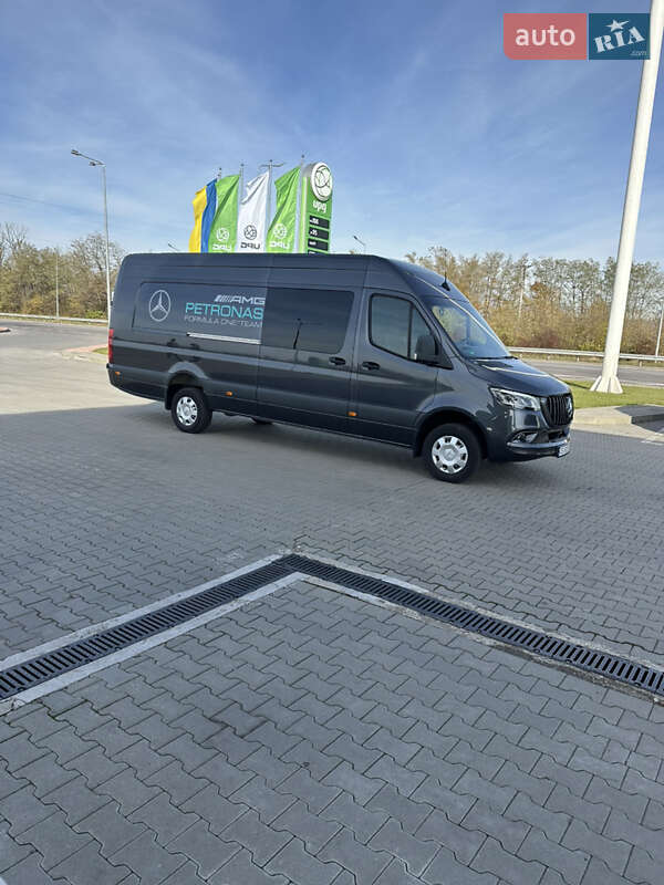 Грузовой фургон Mercedes-Benz Sprinter 2021 в Черновцах