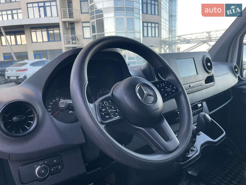 Грузовой фургон Mercedes-Benz Sprinter 2023 в Одессе