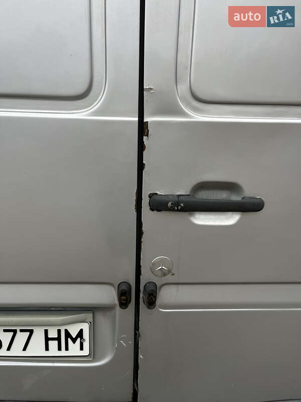 Мінівен Mercedes-Benz Sprinter 2005 в Нововолинську фото 9 Мінівен Mercedes-Benz Sprinter 2005 в Нововолинську