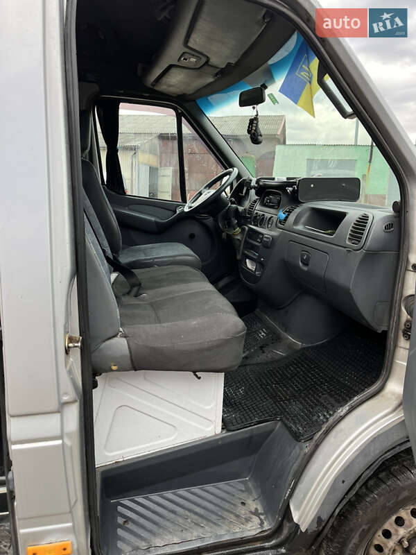 Мінівен Mercedes-Benz Sprinter 2005 в Нововолинську фото 21 Мінівен Mercedes-Benz Sprinter 2005 в Нововолинську