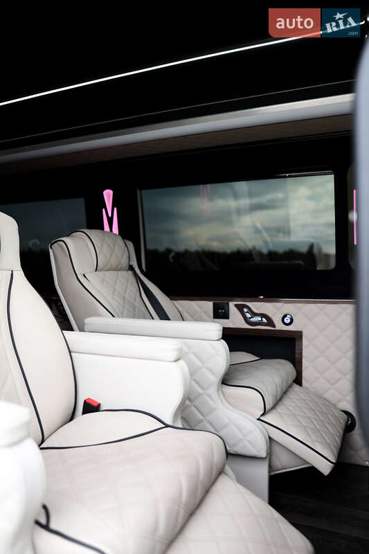 Универсал Mercedes-Benz Sprinter 2020 в Львове фото 2 Универсал Mercedes-Benz Sprinter 2020 в Львове