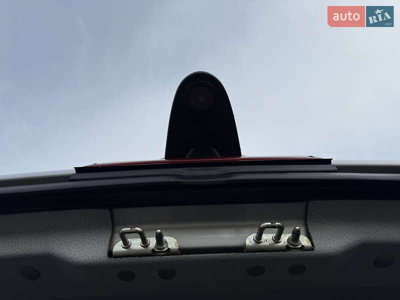 Микроавтобус Mercedes-Benz Sprinter 2016 в Виноградове фото 18 Микроавтобус Mercedes-Benz Sprinter 2016 в Виноградове