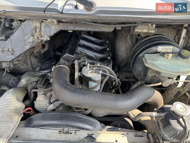 Вантажний фургон Mercedes-Benz Sprinter 2004 в Одесі фото 12 Вантажний фургон Mercedes-Benz Sprinter 2004 в Одесі