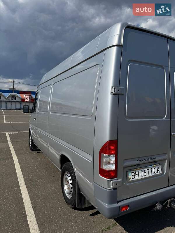 Вантажний фургон Mercedes-Benz Sprinter 2004 в Одесі фото 17 Вантажний фургон Mercedes-Benz Sprinter 2004 в Одесі