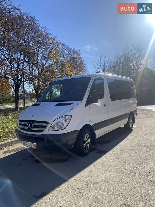 Минивэн Mercedes-Benz Sprinter 2011 в Каменец-Подольском фото 2 Минивэн Mercedes-Benz Sprinter 2011 в Каменец-Подольском