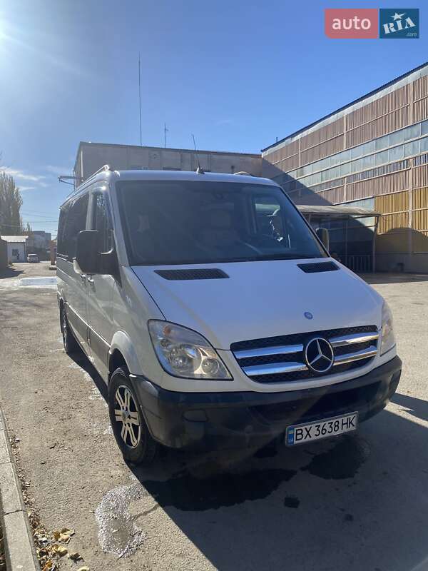Минивэн Mercedes-Benz Sprinter 2011 в Каменец-Подольском фото 8 Минивэн Mercedes-Benz Sprinter 2011 в Каменец-Подольском