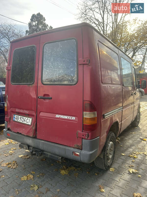 Вантажний фургон Mercedes-Benz Sprinter 1999 в Чернівцях фото 5 Вантажний фургон Mercedes-Benz Sprinter 1999 в Чернівцях