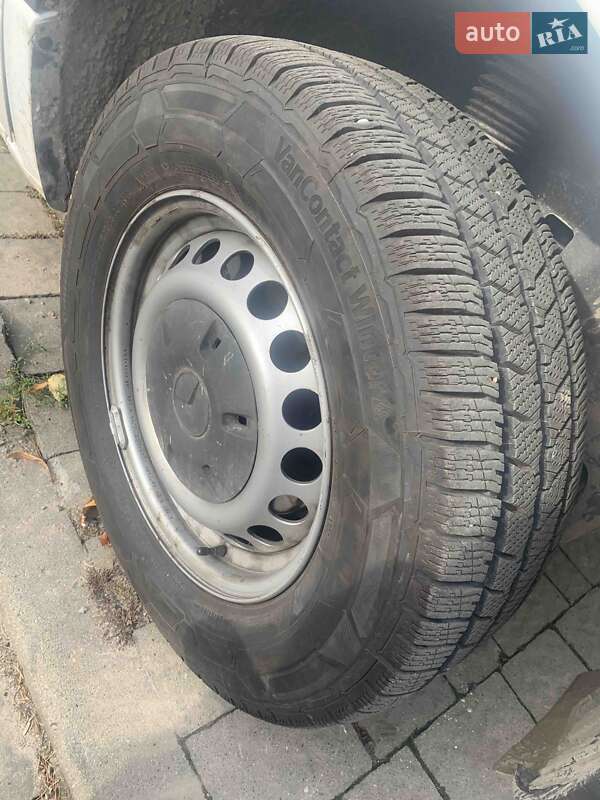 Грузовой фургон Mercedes-Benz Sprinter 2023 в Львове