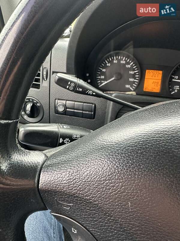 Вантажний фургон Mercedes-Benz Sprinter 2011 в Львові
