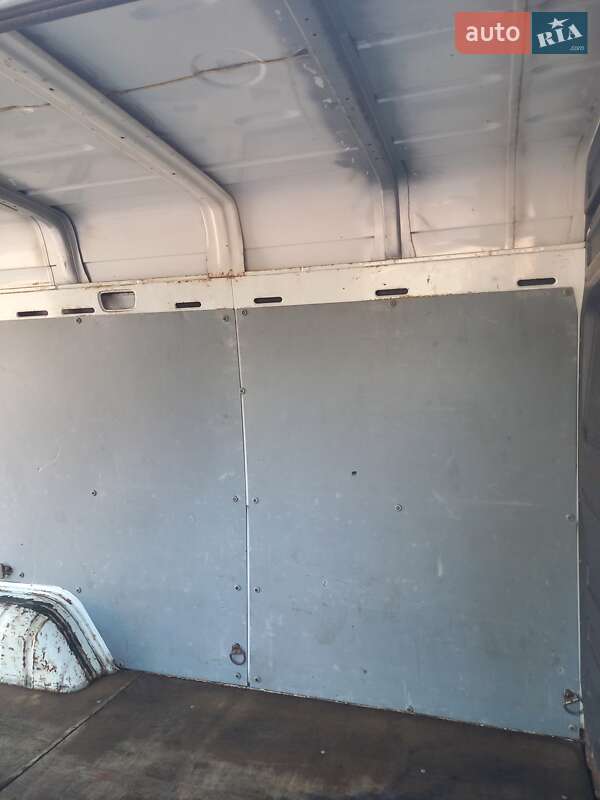 Грузовой фургон Mercedes-Benz Sprinter 2005 в Овруче фото 24 Грузовой фургон Mercedes-Benz Sprinter 2005 в Овруче