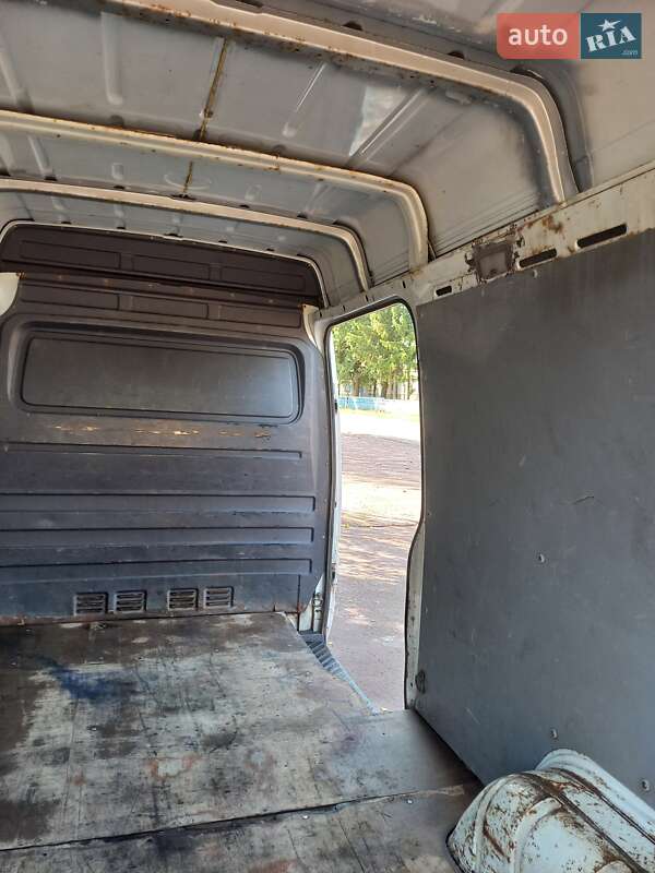 Грузовой фургон Mercedes-Benz Sprinter 2005 в Овруче фото 28 Грузовой фургон Mercedes-Benz Sprinter 2005 в Овруче