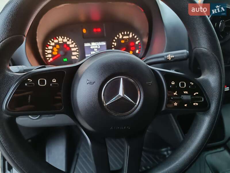 Грузовой фургон Mercedes-Benz Sprinter 2019 в Коломые фото 55 Грузовой фургон Mercedes-Benz Sprinter 2019 в Коломые