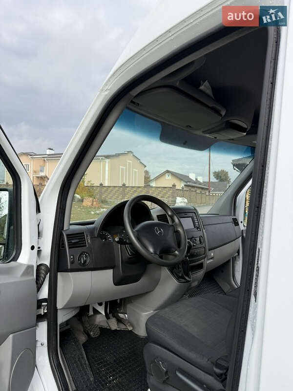 Грузовой фургон Mercedes-Benz Sprinter 2018 в Ровно фото 9 Грузовой фургон Mercedes-Benz Sprinter 2018 в Ровно