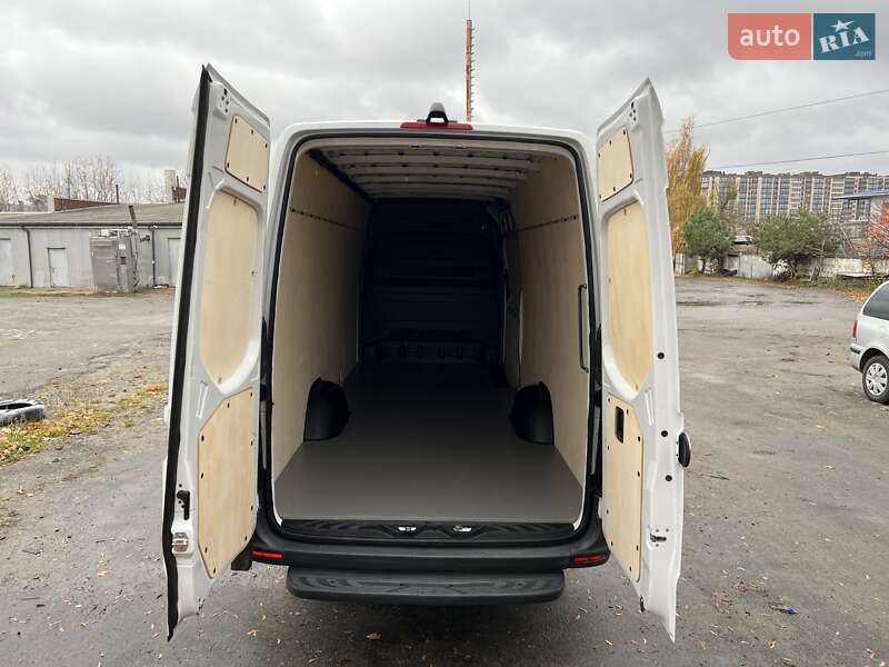 Вантажний фургон Mercedes-Benz Sprinter 2022 в Луцьку