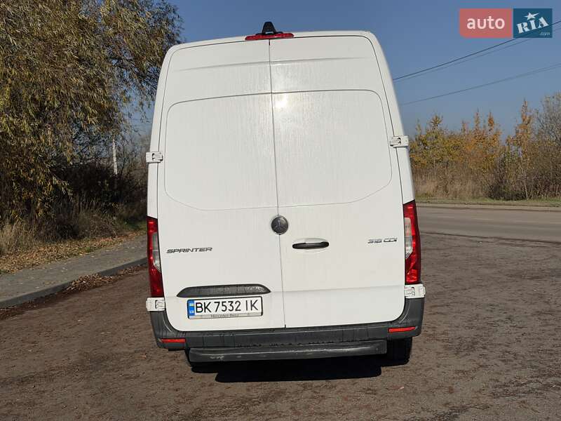 Універсал Mercedes-Benz Sprinter 2019 в Львові фото 8 Універсал Mercedes-Benz Sprinter 2019 в Львові