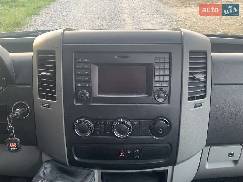 Грузопассажирский фургон Mercedes-Benz Sprinter 2016 в Стрые фото 16 Грузопассажирский фургон Mercedes-Benz Sprinter 2016 в Стрые