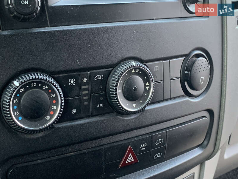 Грузопассажирский фургон Mercedes-Benz Sprinter 2016 в Стрые фото 20 Грузопассажирский фургон Mercedes-Benz Sprinter 2016 в Стрые