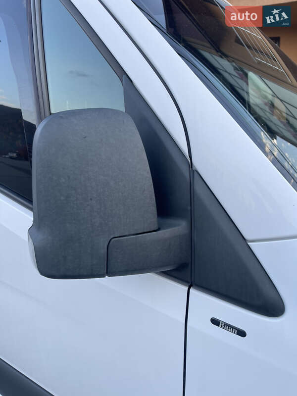 Вантажний фургон Mercedes-Benz Sprinter 2018 в Ужгороді фото 14 Вантажний фургон Mercedes-Benz Sprinter 2018 в Ужгороді