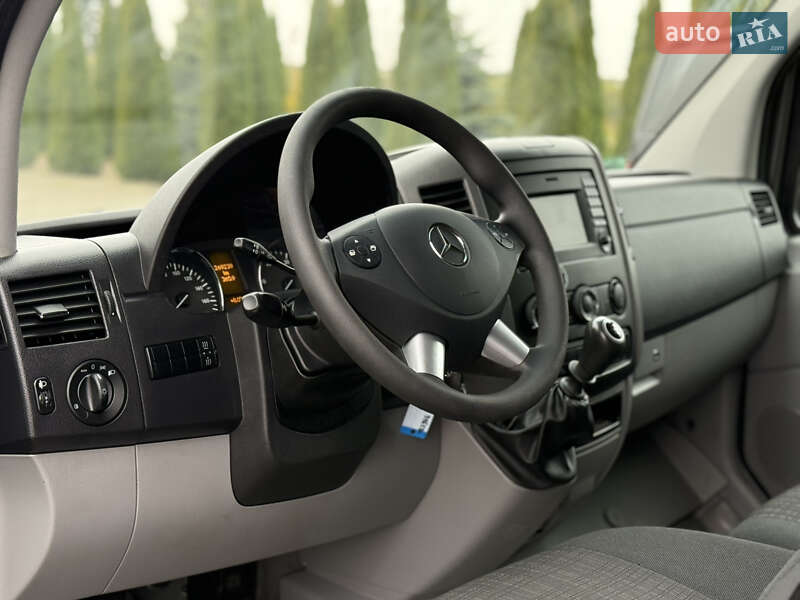 Туристический / Междугородний автобус Mercedes-Benz Sprinter 2015 в Староконстантинове