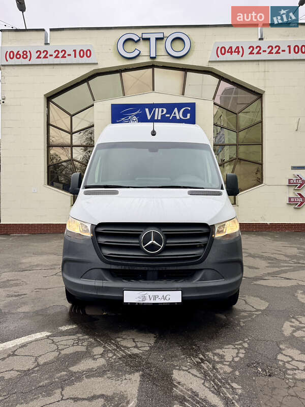 Грузовой фургон Mercedes-Benz Sprinter 2022 в Киеве фото 2 Грузовой фургон Mercedes-Benz Sprinter 2022 в Киеве