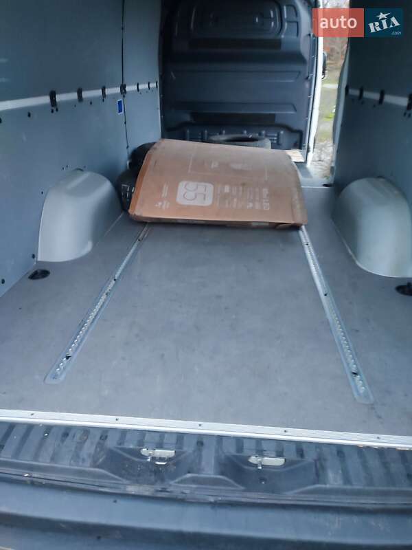 Грузовой фургон Mercedes-Benz Sprinter 2017 в Шполе фото 32 Грузовой фургон Mercedes-Benz Sprinter 2017 в Шполе