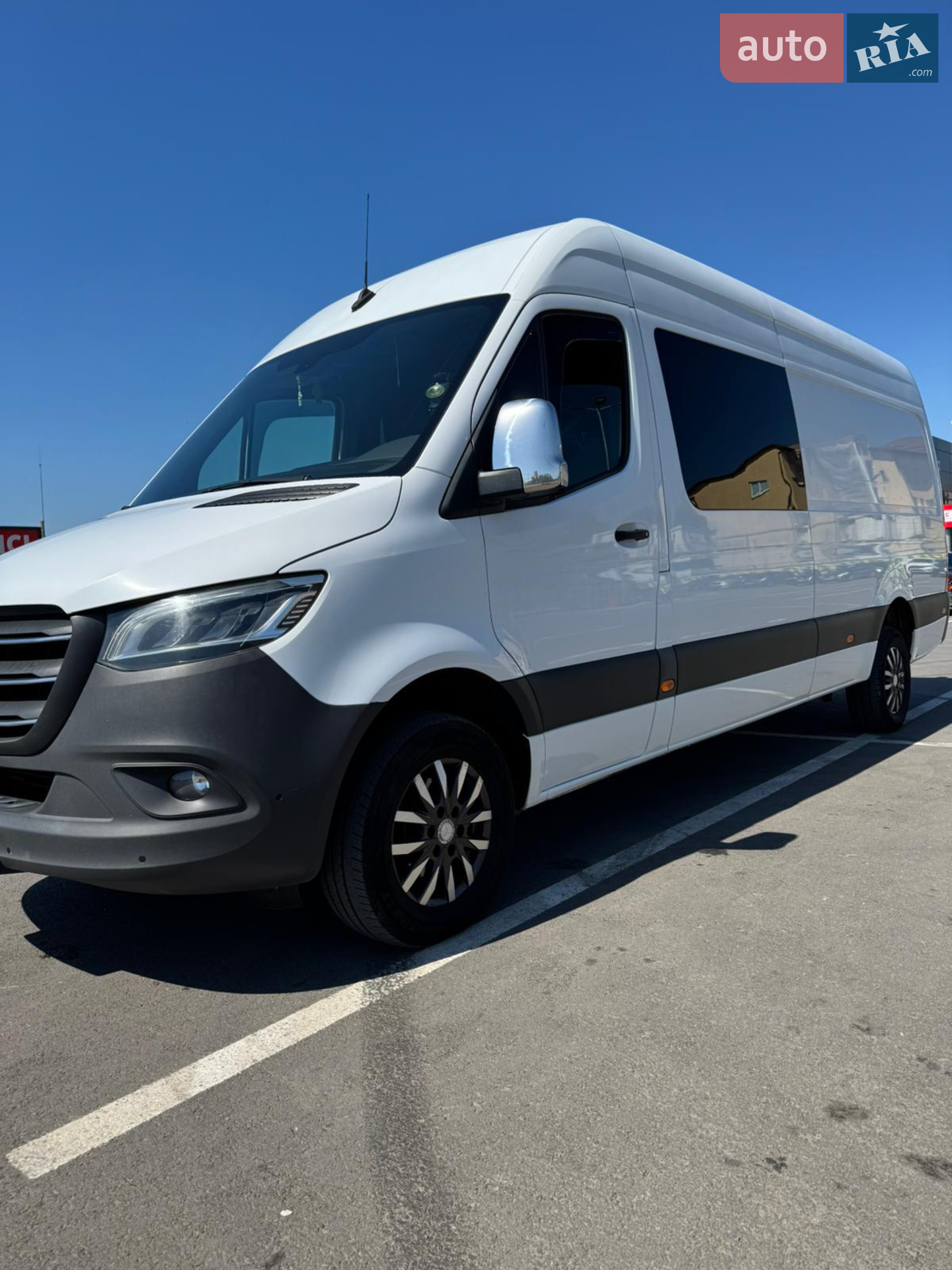 2019 Mercedes-Benz Sprinter - мініатюра 2