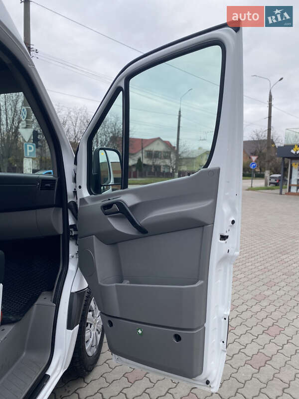 Грузовой фургон Mercedes-Benz Sprinter 2017 в Черновцах фото 11 Грузовой фургон Mercedes-Benz Sprinter 2017 в Черновцах