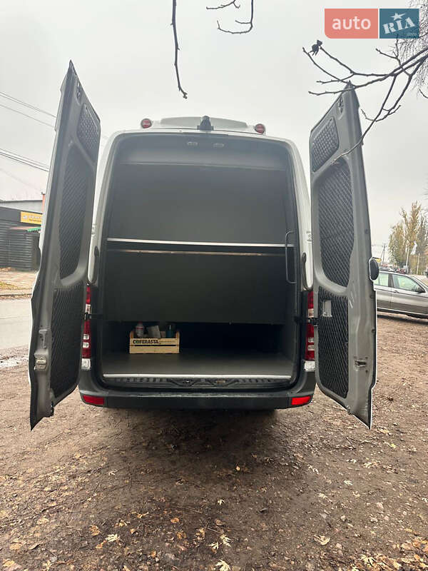 Минивэн Mercedes-Benz Sprinter 2008 в Киеве фото 32 Минивэн Mercedes-Benz Sprinter 2008 в Киеве