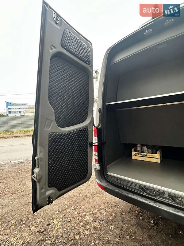 Минивэн Mercedes-Benz Sprinter 2008 в Киеве фото 35 Минивэн Mercedes-Benz Sprinter 2008 в Киеве
