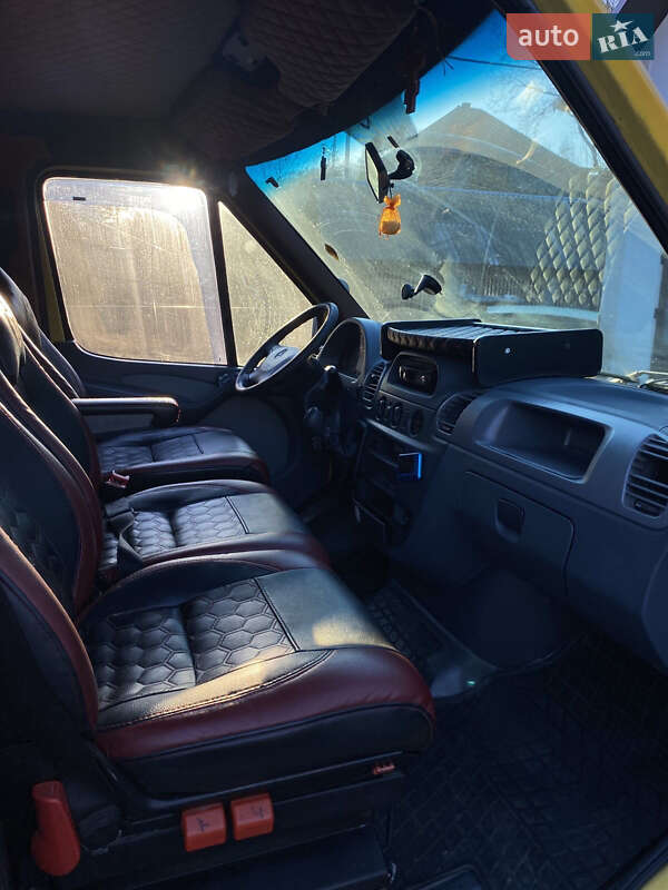Другие автобусы Mercedes-Benz Sprinter 2006 в Хусте