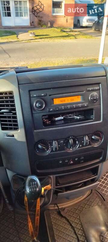 Мінівен Mercedes-Benz Sprinter 2013 в Києві