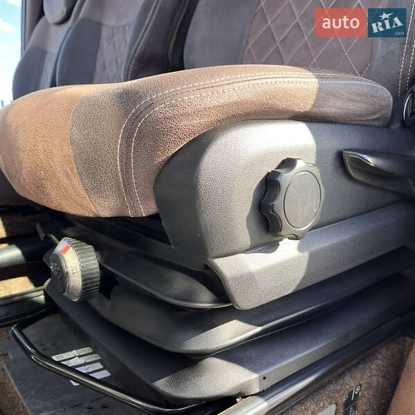 Мікроавтобус Mercedes-Benz Sprinter 2016 в Чернівцях фото 13 Мікроавтобус Mercedes-Benz Sprinter 2016 в Чернівцях