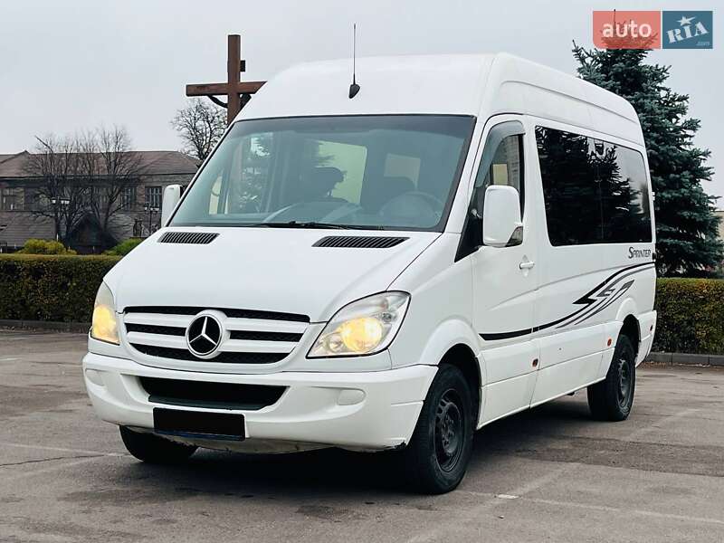 Микроавтобус Mercedes-Benz Sprinter 2006 в Каменском