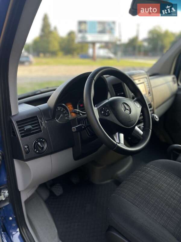 Грузовой фургон Mercedes-Benz Sprinter 2017 в Виноградове фото 4 Грузовой фургон Mercedes-Benz Sprinter 2017 в Виноградове