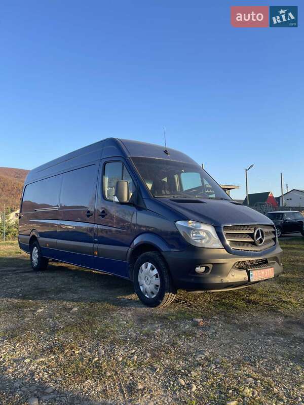 Грузовой фургон Mercedes-Benz Sprinter 2017 в Виноградове фото Грузовой фургон Mercedes-Benz Sprinter 2017 в Виноградове