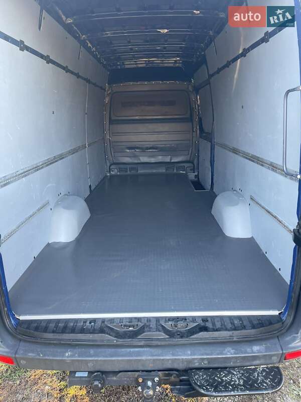 Грузовой фургон Mercedes-Benz Sprinter 2017 в Виноградове фото 14 Грузовой фургон Mercedes-Benz Sprinter 2017 в Виноградове