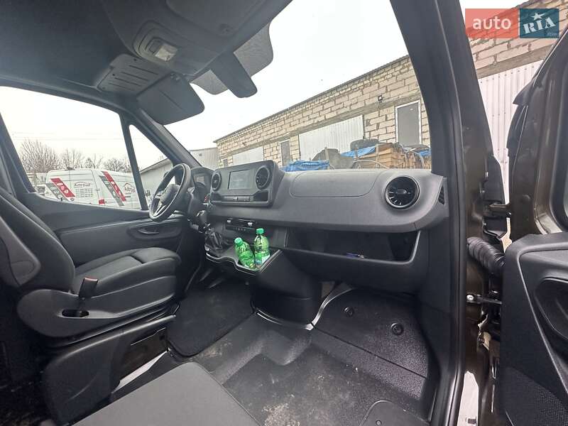 Вантажний фургон Mercedes-Benz Sprinter 2021 в Рівному