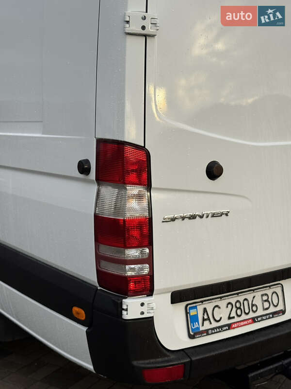 Вантажний фургон Mercedes-Benz Sprinter 2014 в Іршаві фото 14 Вантажний фургон Mercedes-Benz Sprinter 2014 в Іршаві
