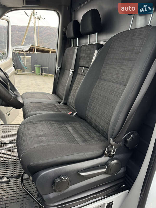 Вантажний фургон Mercedes-Benz Sprinter 2014 в Іршаві фото 34 Вантажний фургон Mercedes-Benz Sprinter 2014 в Іршаві
