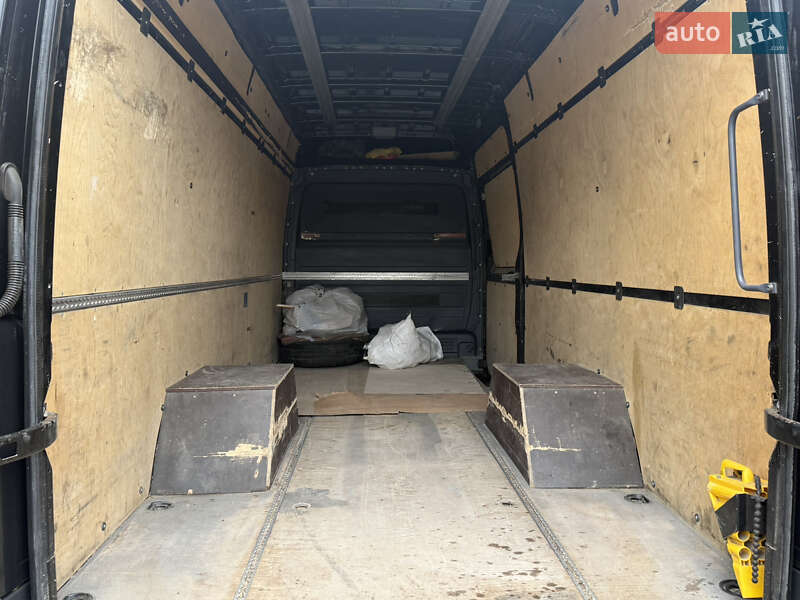 Вантажний фургон Mercedes-Benz Sprinter 2016 в Хмельницькому