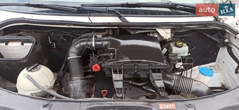 Вантажний фургон Mercedes-Benz Sprinter 2010 в Харкові