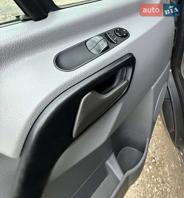 Грузовой фургон Mercedes-Benz Sprinter 2014 в Тернополе