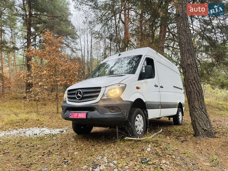 Вантажний фургон Mercedes-Benz Sprinter 2017 в Києві